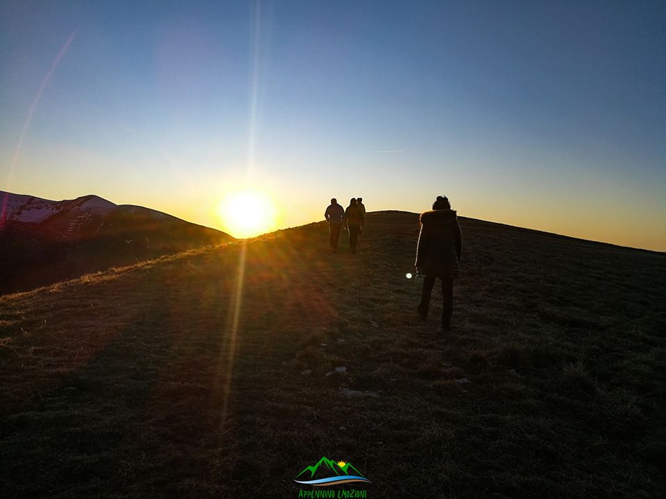 :. 01/07 – Escursione Sibillini: Escursione Sibillini: Il tramonto nell’altopiano